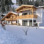 & Taxach Ried im Zillertal
