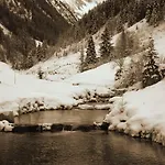 Apartamento & Taxach Ried im Zillertal