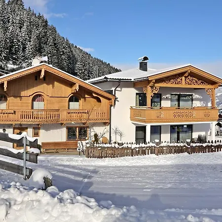 Appartement Landhaus&apartment Taxach Ried im Zillertal